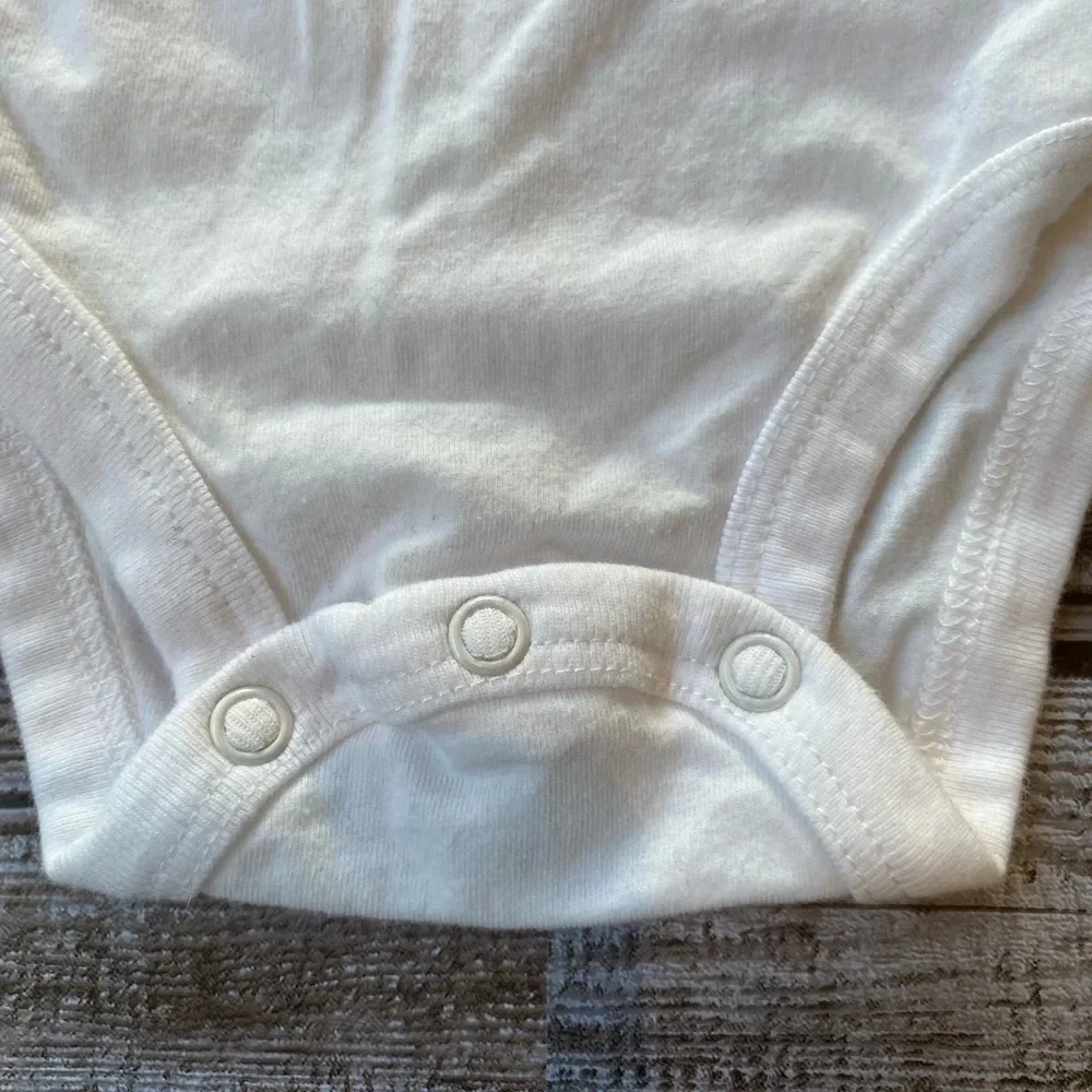Carters unicorn onesie or‎ bodysuit size 12 month